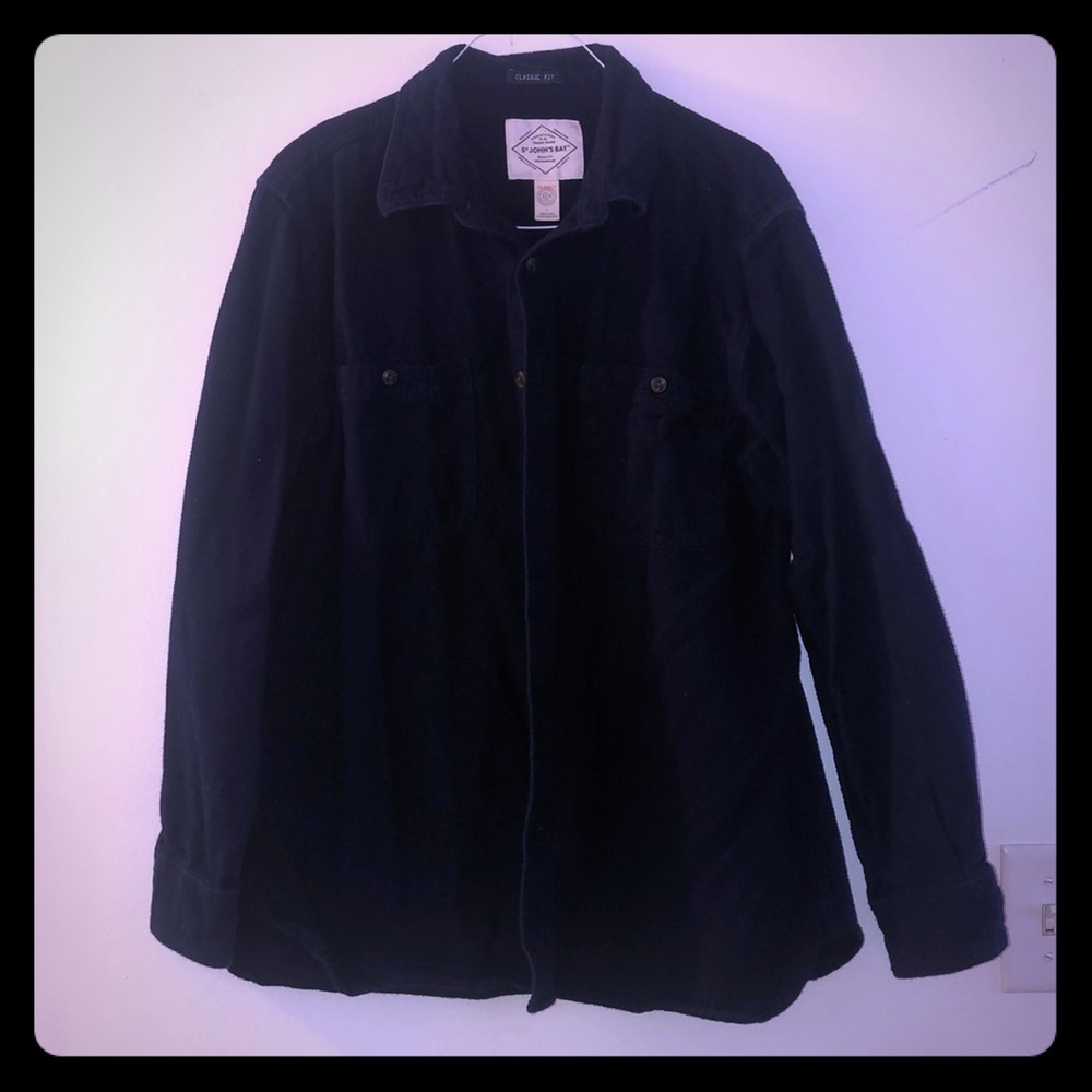 St. John’s Bay navy blue button down. Men’s L